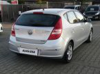 Hyundai i30 - fotka číslo 3
