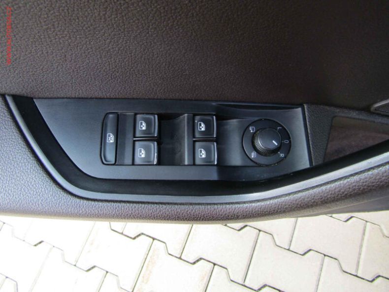 Škoda Superb - hlavní fotka