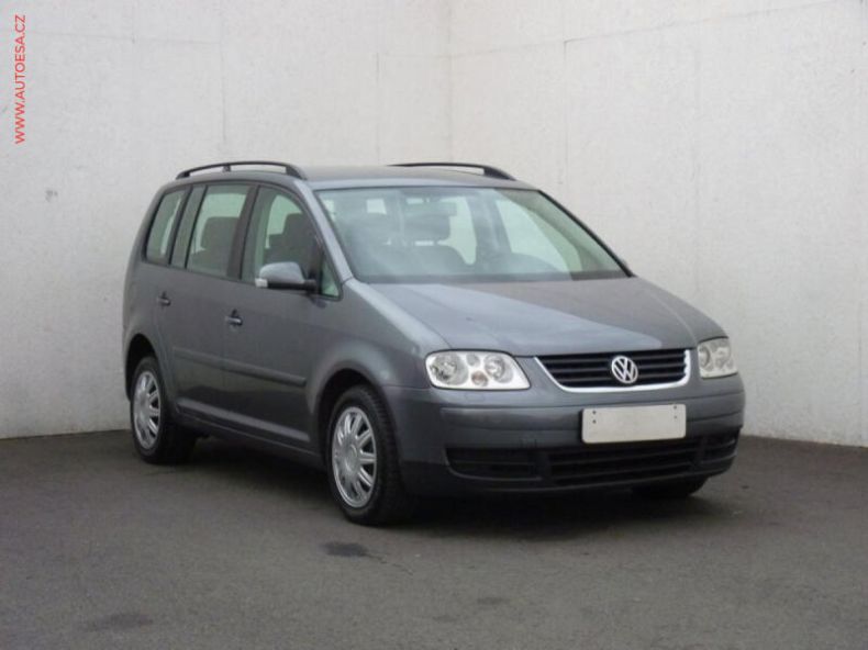 Volkswagen Touran - hlavní foto