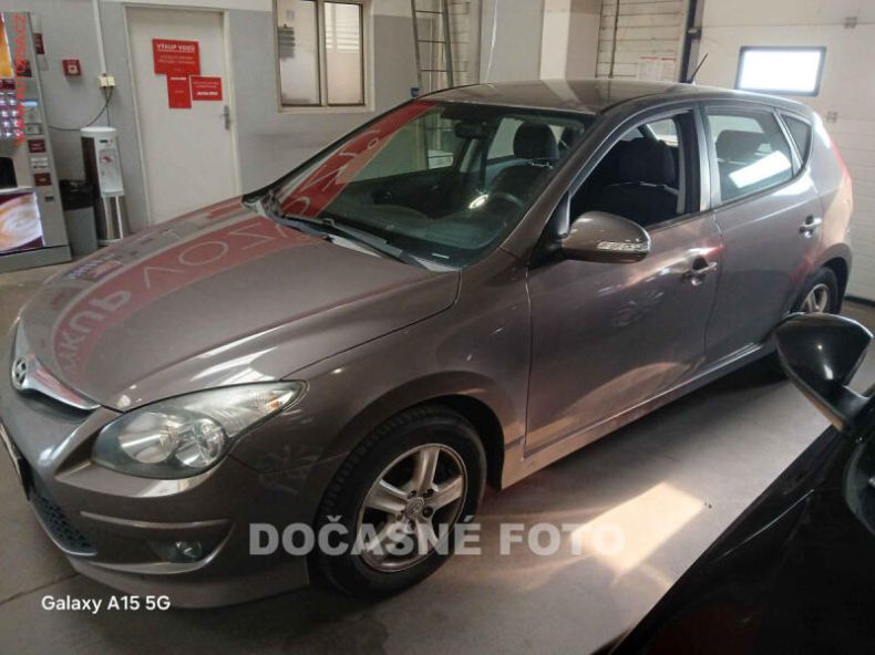 Hyundai i30 - hlavní fotka inzerátu