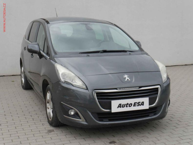 Peugeot 5008 - hlavní foto