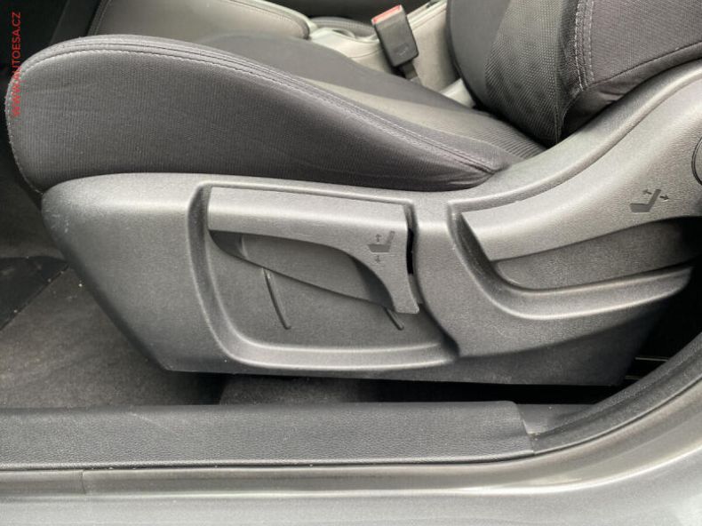 Nissan Qashqai - hlavní fotka