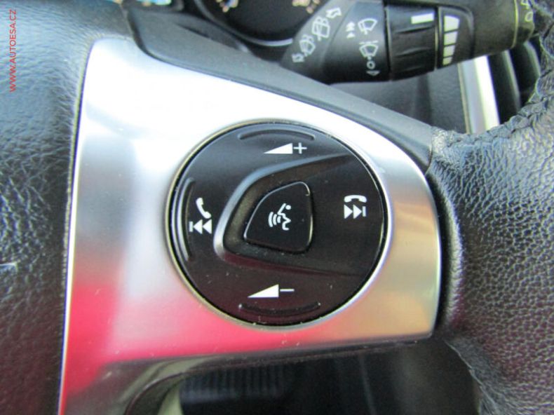 Ford Focus - hlavní fotka