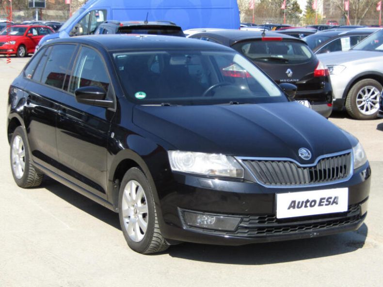 Škoda Rapid - hlavní foto