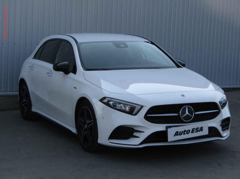 Mercedes Třída A - hlavní foto