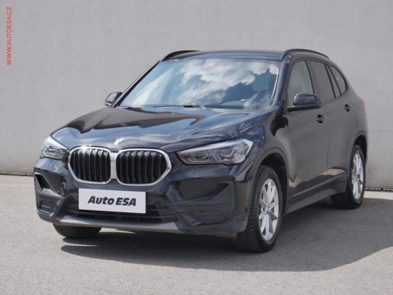 BMW X1 - hlavní fotka