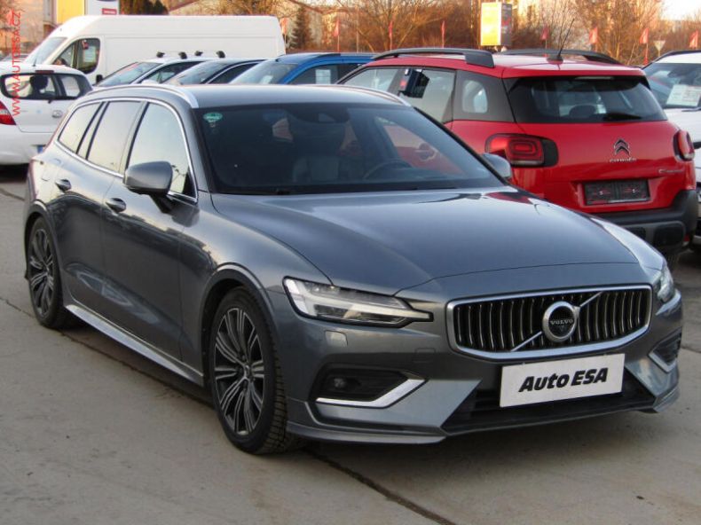 Volvo V60 - hlavní foto