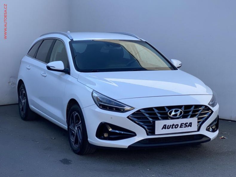 Hyundai i30 - hlavní foto