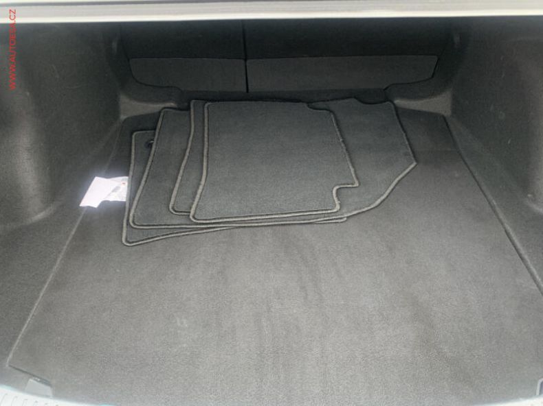 Toyota Corolla - hlavní fotka