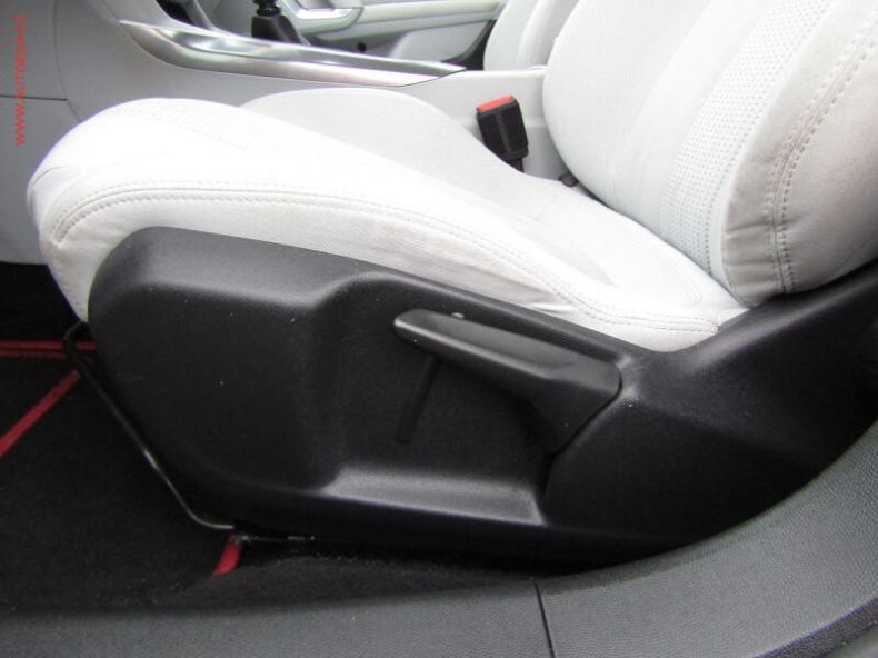 Peugeot 308 - hlavní fotka