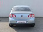 Volkswagen Passat - fotka číslo 4