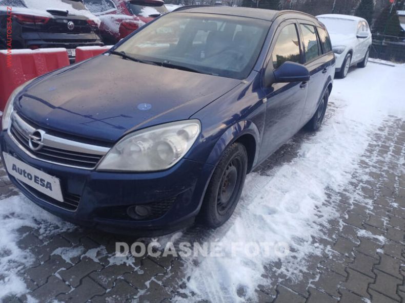 Opel Astra - hlavní fotka inzerátu