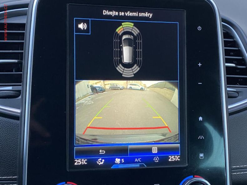 Renault Scénic - hlavní fotka