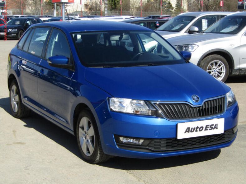 Škoda Rapid - hlavní foto