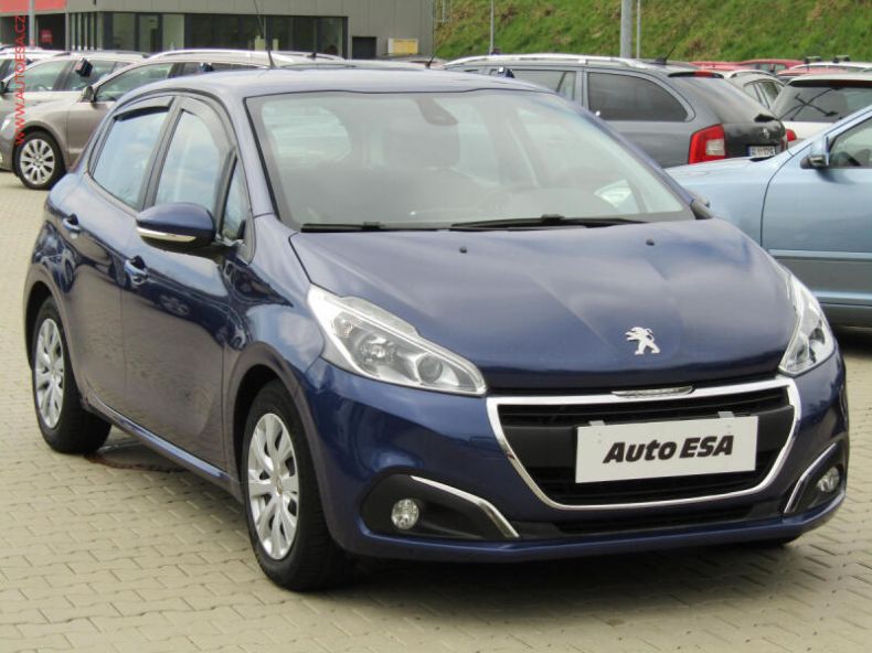 Peugeot 208 - hlavní foto