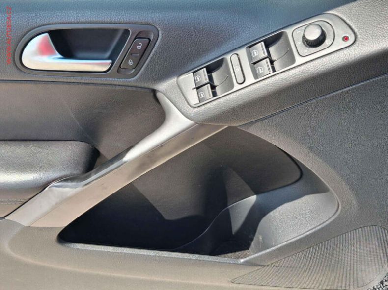 Volkswagen Tiguan - hlavní fotka