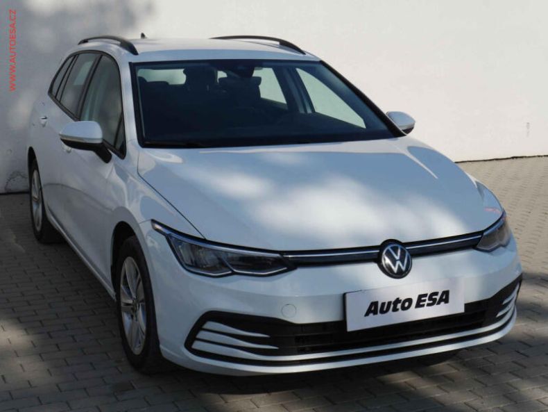 Volkswagen Golf - hlavní foto