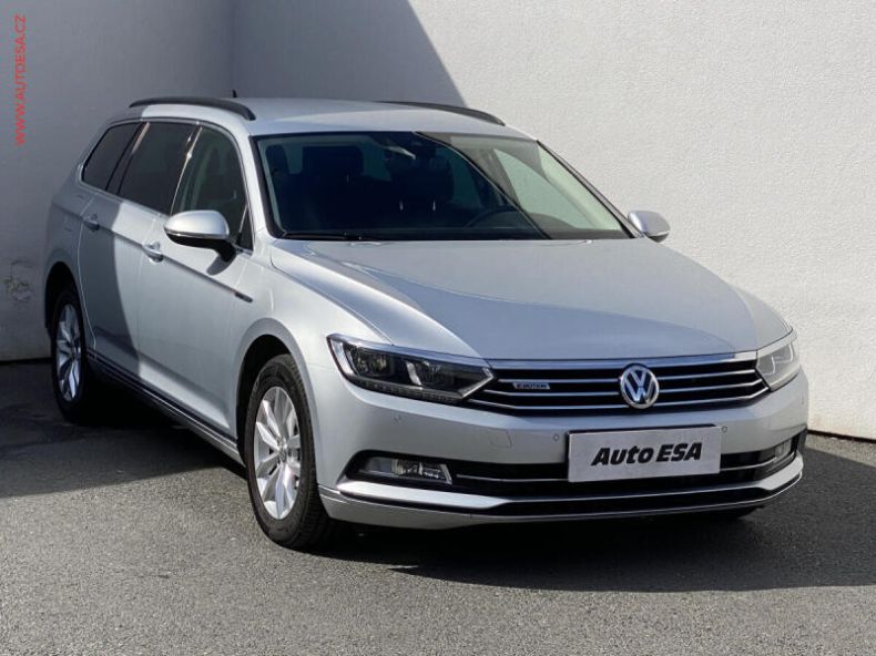 Volkswagen Passat - hlavní fotka inzerátu