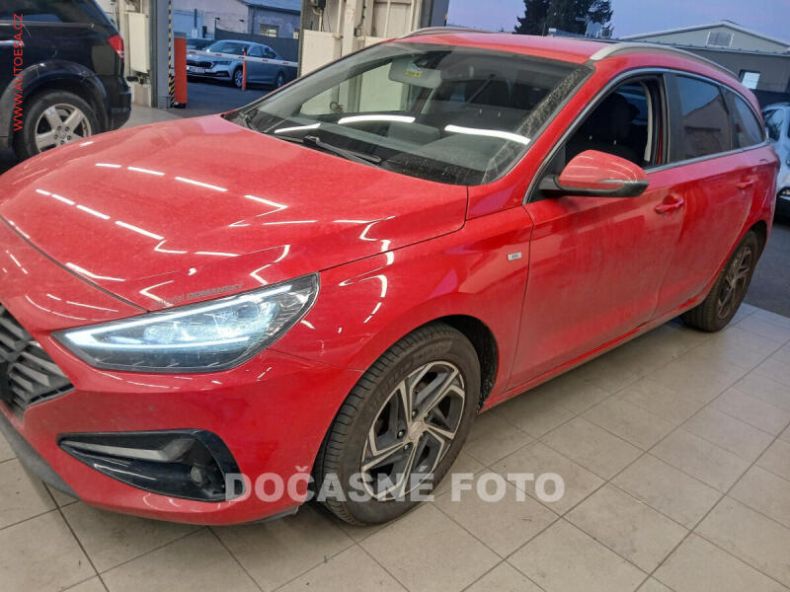 Hyundai i30 - hlavní foto