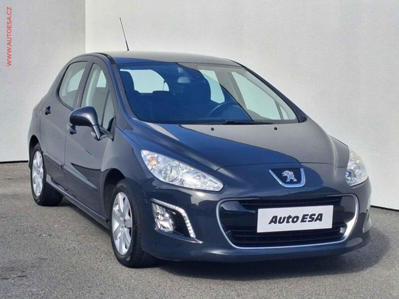 Peugeot 308 - hlavní foto