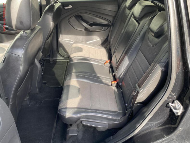 Ford Kuga - hlavní fotka