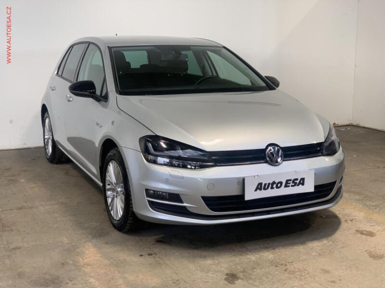 Volkswagen Golf - hlavní fotka inzerátu