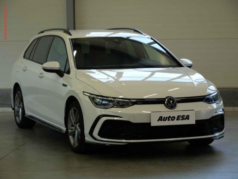 Volkswagen Golf - hlavní foto