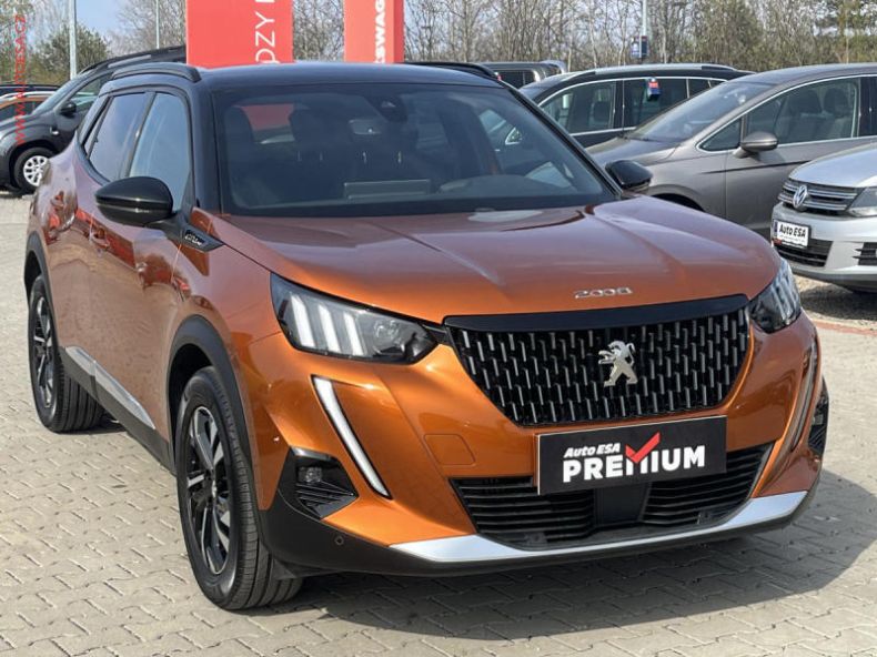 Peugeot 2008 - hlavní foto
