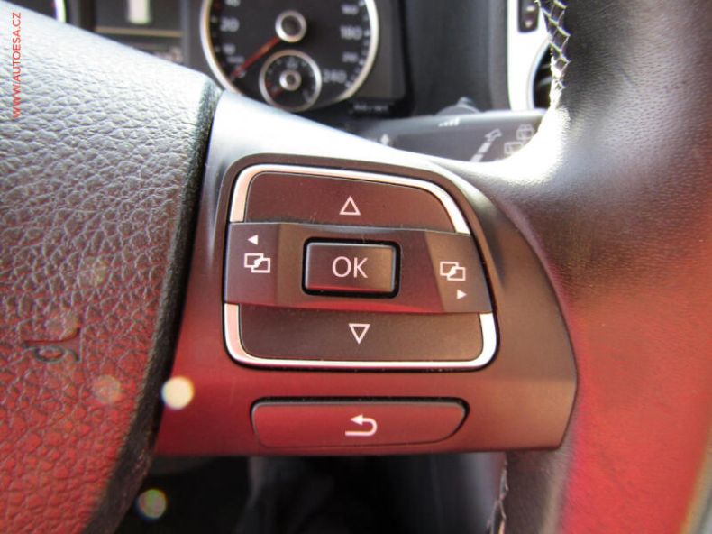 Volkswagen Tiguan - hlavní fotka