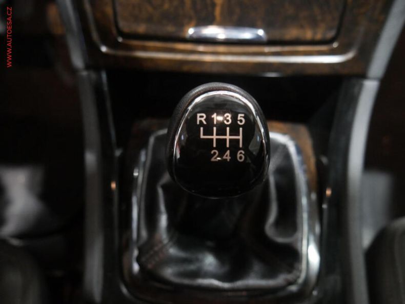 Ford Mondeo - hlavní fotka