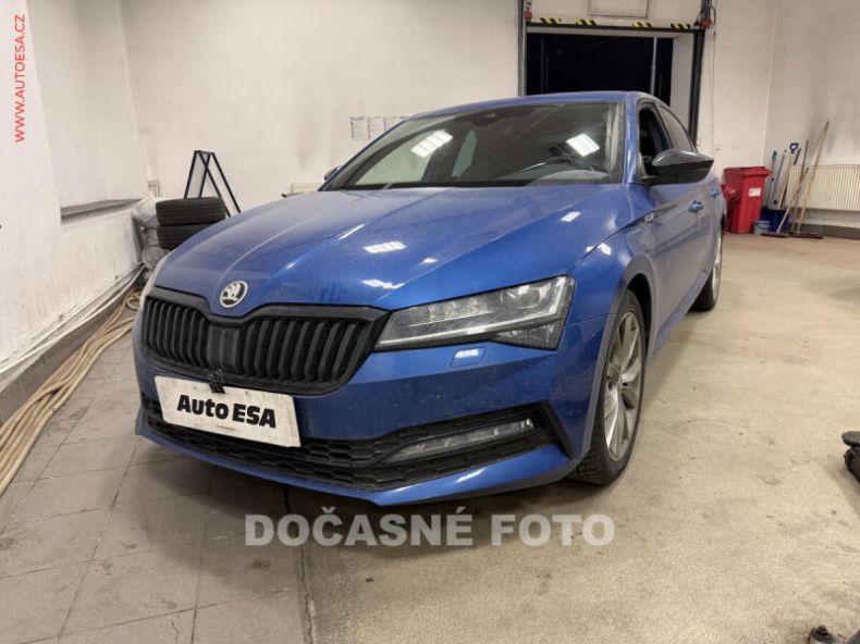 Škoda Superb - hlavní foto