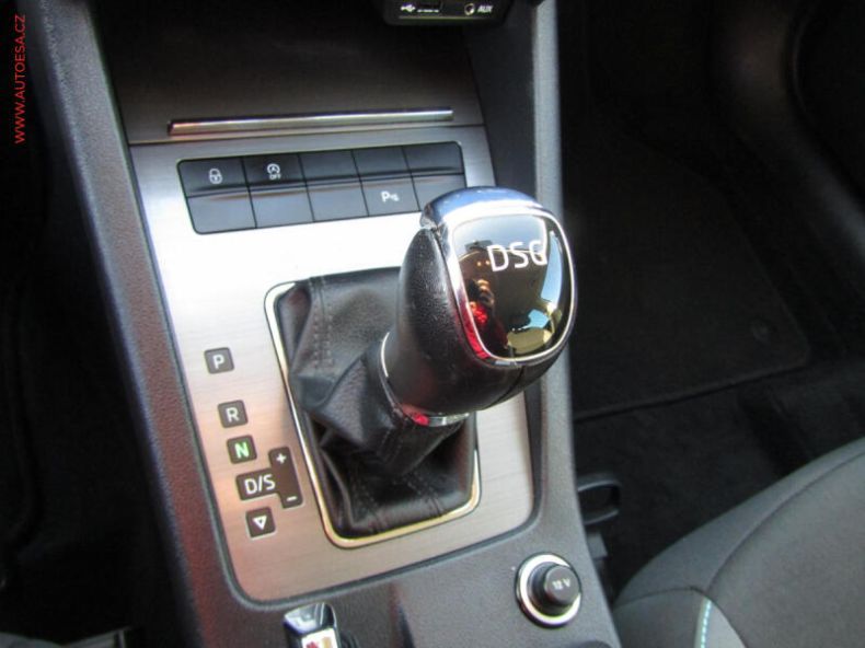 Škoda Octavia - hlavní fotka