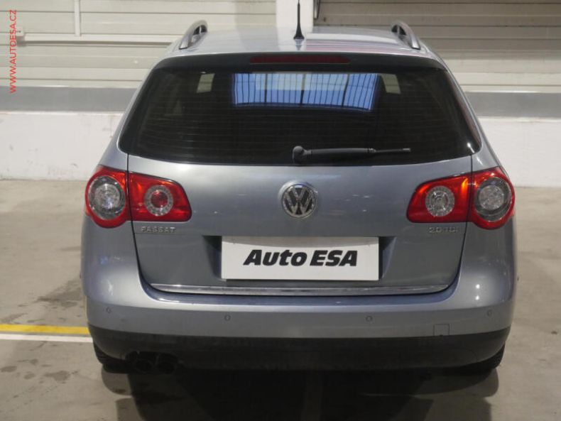 Volkswagen Passat - hlavní fotka