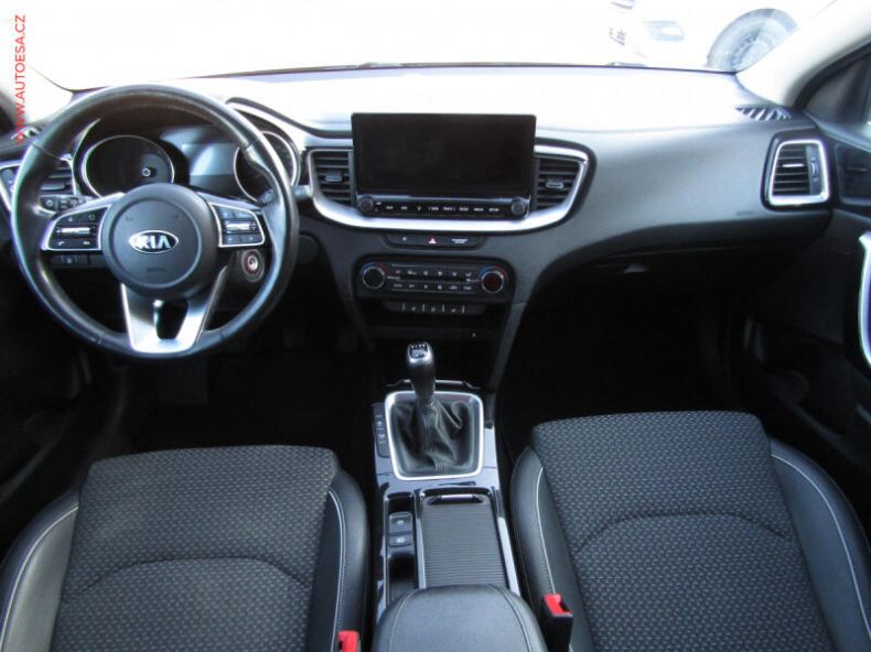 Kia XCeed - hlavní fotka