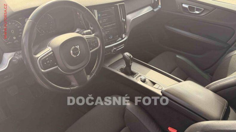 Volvo V60 - hlavní fotka