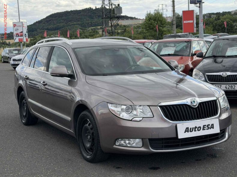 Škoda Superb - hlavní fotka inzerátu