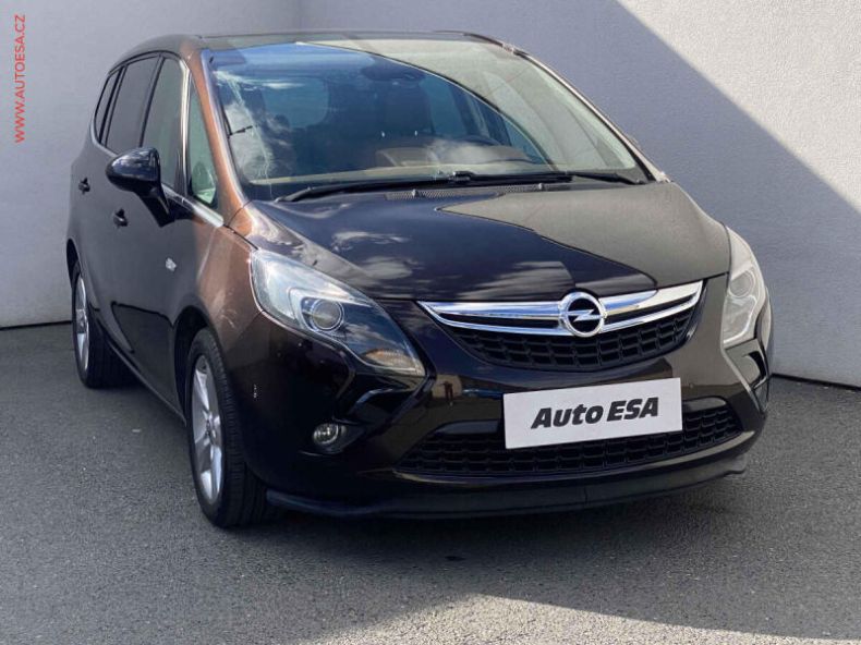 Opel Zafira - hlavní foto