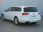Volkswagen Passat - fotka číslo 5