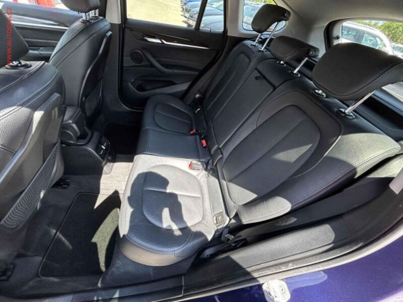 BMW X1 - hlavní fotka