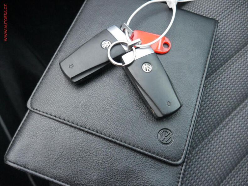 Volkswagen Passat - hlavní fotka