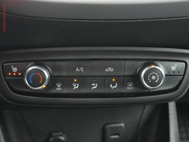 Opel Crossland - hlavní fotka