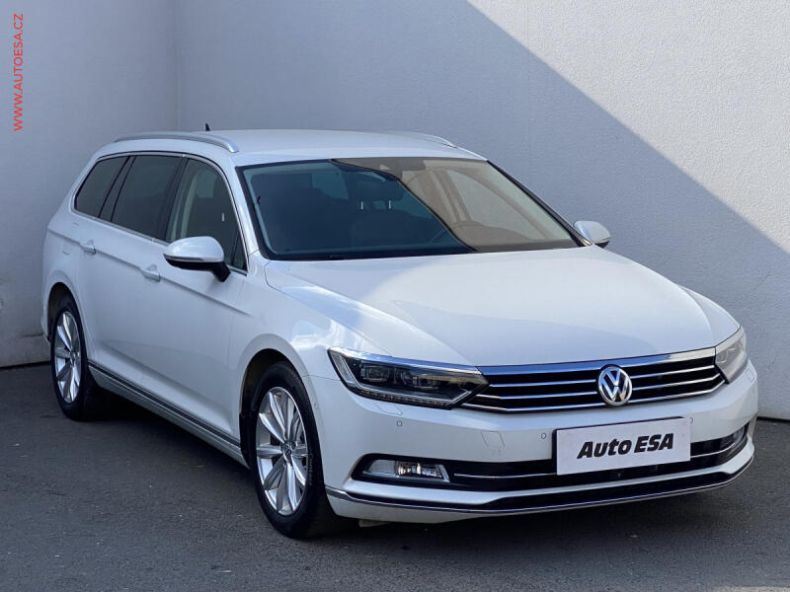 Volkswagen Passat - hlavní fotka inzerátu