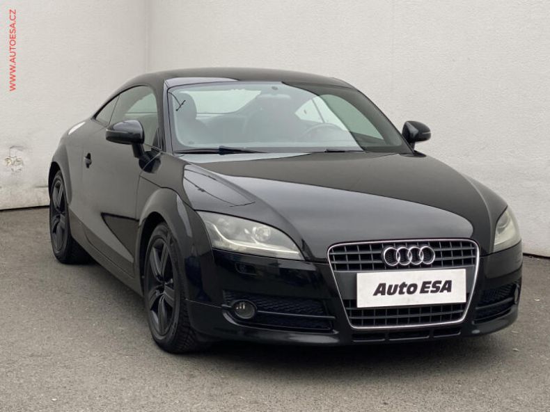 Audi TT - hlavní foto