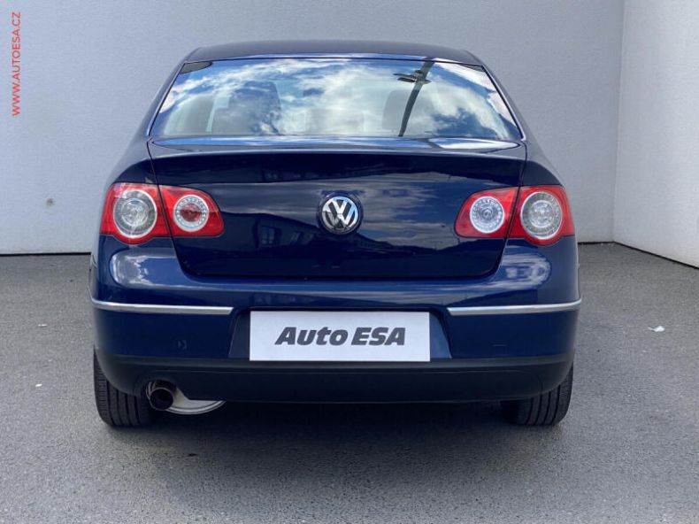 Volkswagen Passat - hlavní fotka