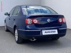Volkswagen Passat - fotka číslo 5