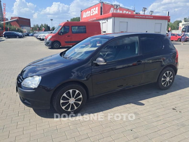Volkswagen Golf - hlavní fotka inzerátu