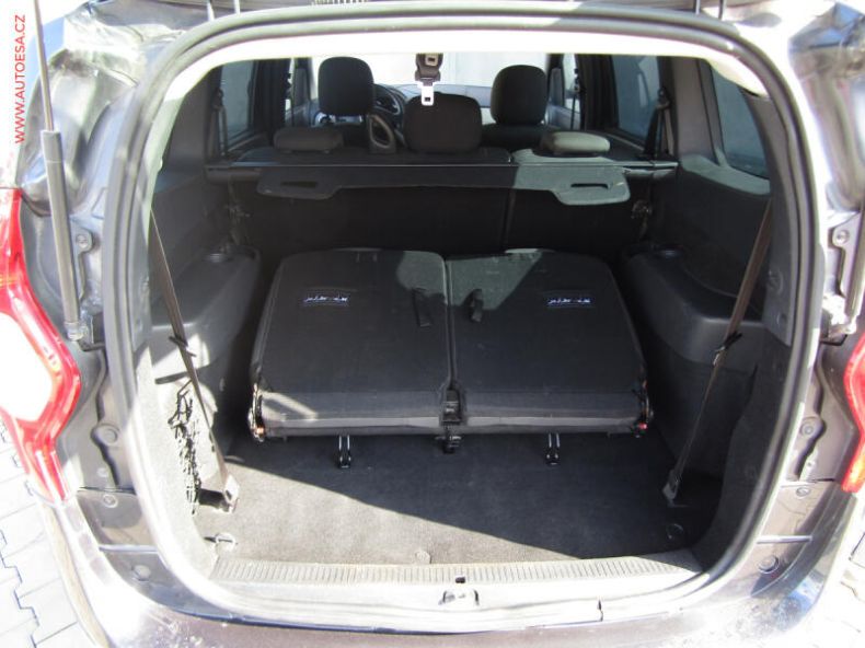 Dacia Lodgy - hlavní fotka