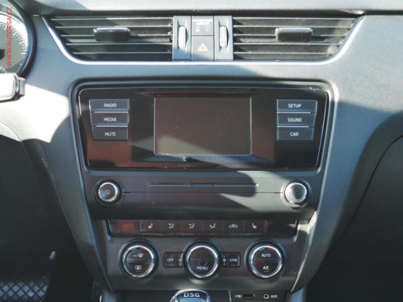 Škoda Octavia - hlavní fotka