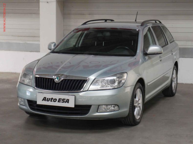 Škoda Octavia - hlavní fotka