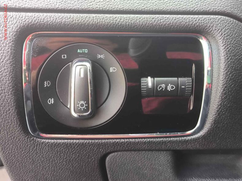 Škoda Superb - hlavní fotka